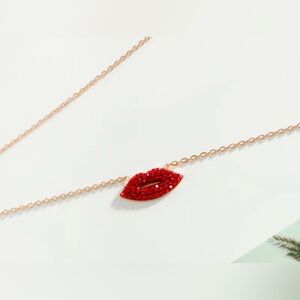 585 Rose Gold Mini Red Pave Crystal Lips Pendant Necklace Minimalist No Fade